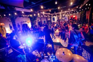 adra-hostel-partys-antigua-guatemala